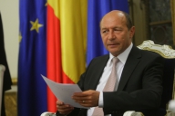 Garanţia statului pentru Ford, promulgată de preşedintele Băsescu