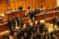Camera Deputaţilor a adoptat Legea responsabilităţii fiscale