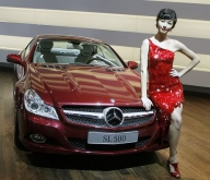 Chinezii preferă maşinile Mercedes-Benz