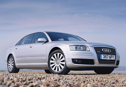 Audi A8, cea mai „curată” maşină din Marea Britanie