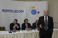 Romtelecom pierde clienţi pe telefonia fixă, însă câştigă alţii pe TV şi net