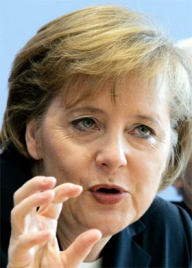 Angela Merkel: „Dacă euro cade, mai mulţi vor cădea“