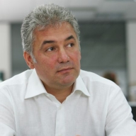 Videanu l-a schimbat din funcţie pe directorul general al ELCEN Bucureşti