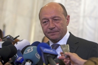 Băsescu: „Dacă Strauss-Kahn are dubii, îi transmit documentul cu mandatul FMI la Bucureşti”