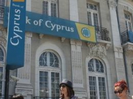 Bank of Cyprus execută bun-platnici