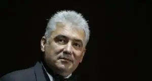 Venituri de până la 22.000 de lei în ministerul lui Videanu