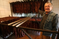 Cârnaţii de Pleşcoi vor fi recunoscuţi la nivel european ca produs tradiţional