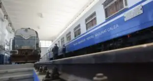 Astra Vagoane Călători ar putea cere insolvenţa CFR Călători
