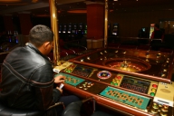 Patronate: Neimpozitarea micilor câştigurilor din pariuri aduce bani la buget
