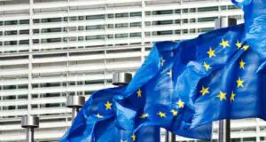 Mai dezastruos ca la greci: ei au majorat TVA cu două procente, noi cu cinci
