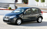 Înmatriculările de maşini Dacia în Spania s-au triplat în primele şase luni
