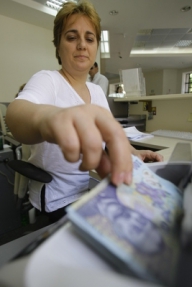 Finanţele şi patronatele discută normele de aplicare a Codului Fiscal