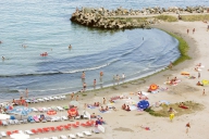 Peste 135.000 de turişti au ales ieri litoralul românesc