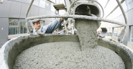 Vânzările de ciment Holcim în România au scăzut cu 30% în S1