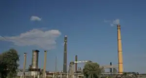 Rompetrol ia în calcul închiderea Rafinăriei Petromidia