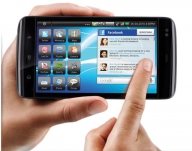 Dell Streak: Tabletă şi smartphone