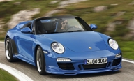 Porsche lansează o ediţie limitată a modelului 911 Speedster