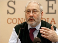 Lumea ar trebui să renunţe la dolar. Stiglitz explică de ce