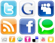Facebook, Hi5 şi Twitter rămân preferatele românilor amatori de internet