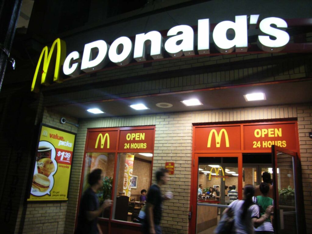 McDonald’s va trebui să mărească preţurile
