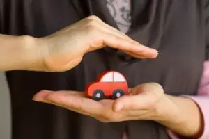 Cum obţii cel mai bun preţ pentru o poliţă RCA
