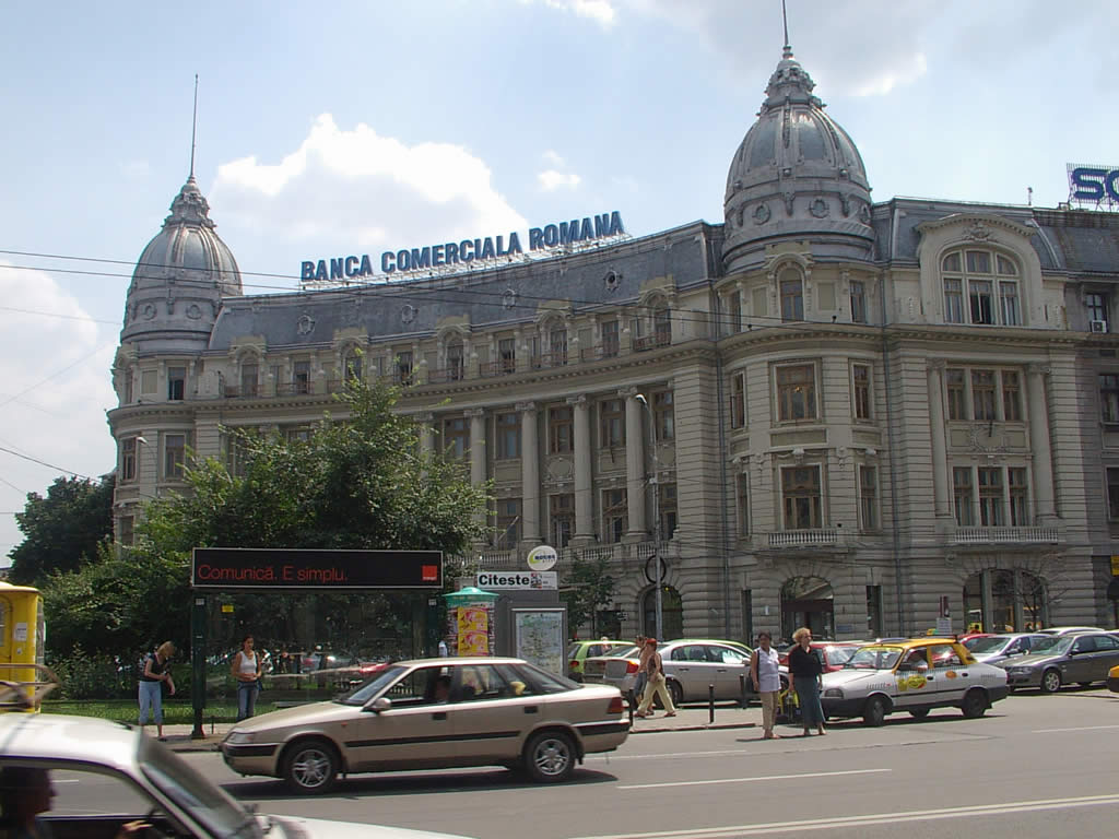 BCR, autorizată ca intermediar în vânzarea pensiilor private obligatorii