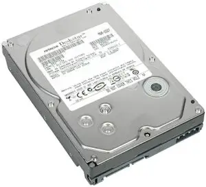 Hitachi va comercializa un hard-drive de 4 terabytes
