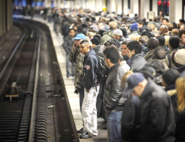 Transportul public din Franţa reintră în normal