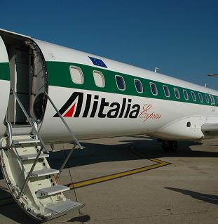 Greva sectorului naţional de transport din Italia ar putea anula până la 170 de zboruri Alitalia