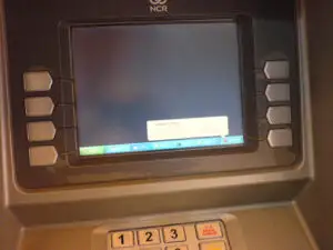 Sistemul de carduri al UniCredit Ţiriac Bank va fi întrerupt temporar