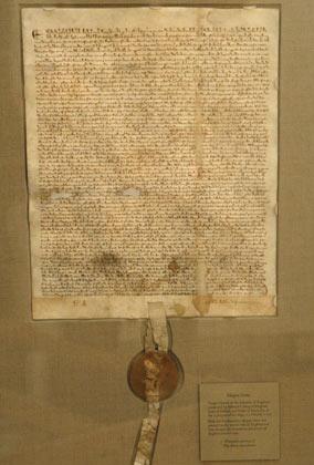 Copie după Magna Carta vândută pentru 21,3 milioane de dolari