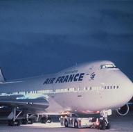 Air France aduce telefonia mobilă în avioane