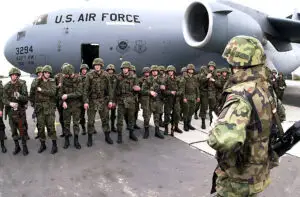 ÎNCEPE RĂZBOIUL: SUA ar putea interveni militar în Siria probabil începând de joi, timp de trei zile