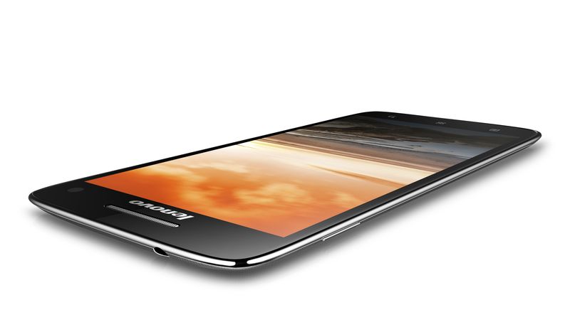 Telefonul şi tableta cu care Lenovo vrea să concureze Samsung şi Apple