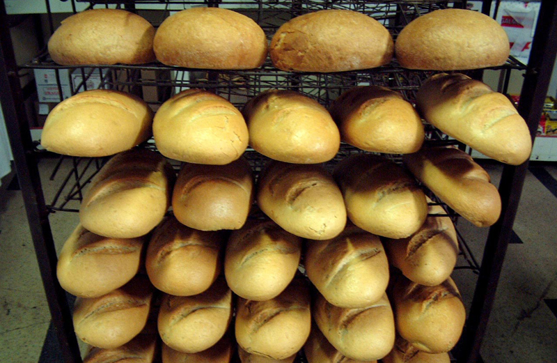 DISPAR jumătate din magazinele care vând pâine