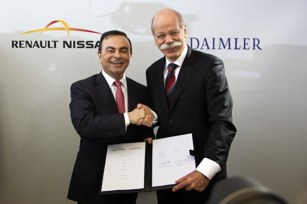 Daimler ar putea construi automobile Mercedes împreună cu Renault