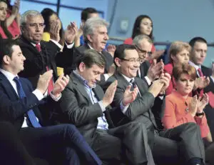 Mediul de afaceri doreşte stabilitate politică