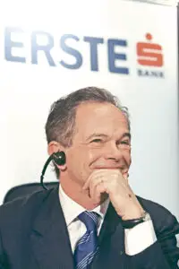 Șeful Erste: „Evitați capcana intervenției statului”