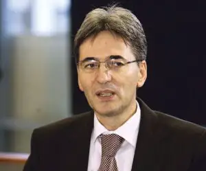 Numărătoare inversă în procesul absorbției fondurilor europene