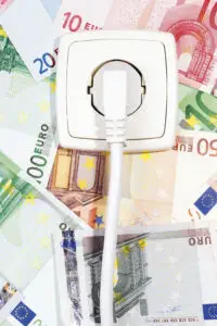 Ce se ascunde în spatele prețurilor mari la energie