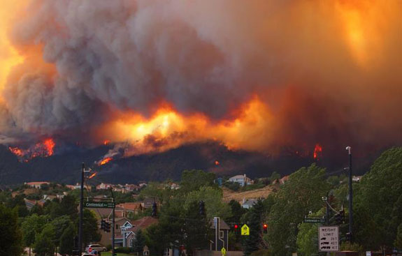Obama declară stare de catastrofă de proporţii în statul Colorado
