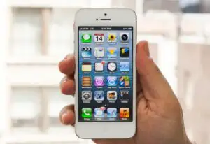 Orange va lansa iPhone 5 luna viitoare