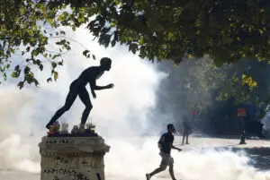 Ce ne așteaptă dacă Grecia și Italia clachează?