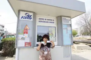 Cardurile electronice RATB, validate în conturile a două firme abonate