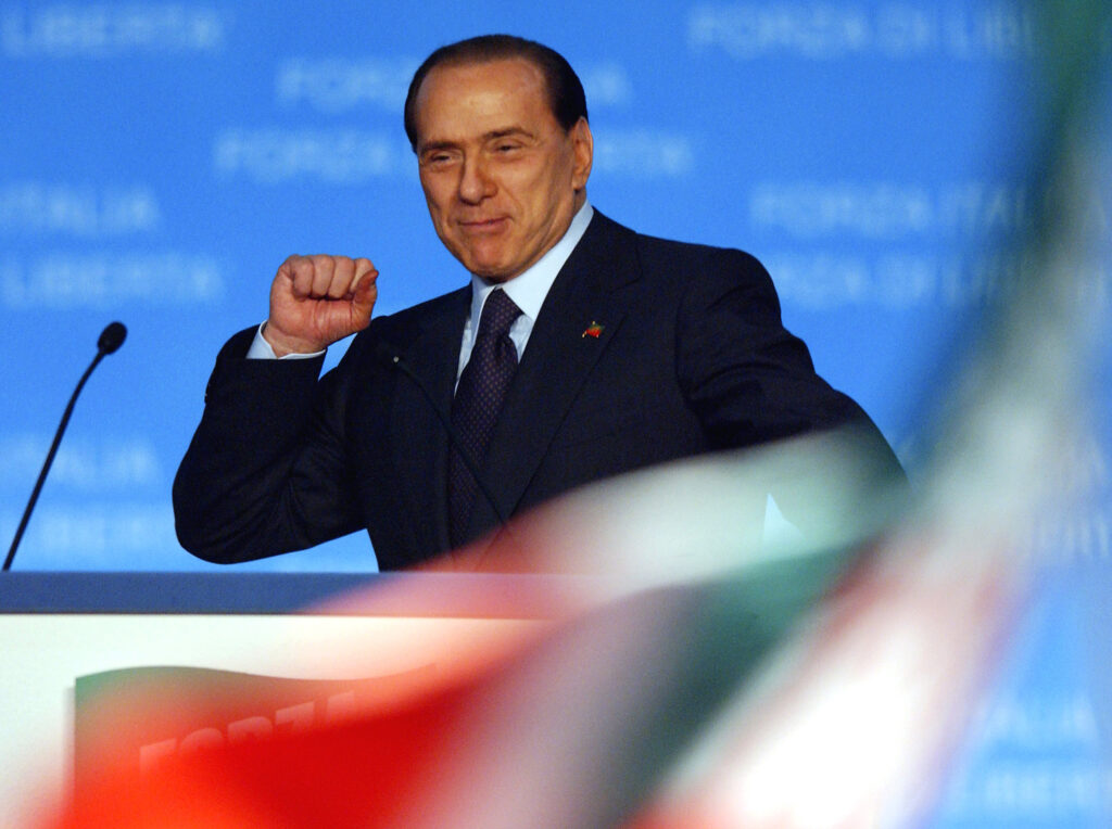 Berlusconi: „Noi sprijinim integrarea României în spațiul Schengen”