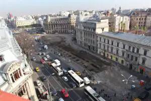 Află când va fi gata parcarea de la Universitate