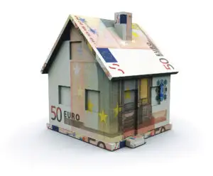 BCE semnalează sfârşitul reducerilor de dobândă