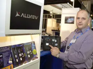Românii de la Allview au renunţat la televizoare şi laptopuri şi se concentrează pe tablete şi telefoane