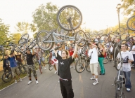 Armata de biciclişti creşte cu 300.000 de voluntari pe an