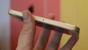 Tot ce trebuie să ştii despre iPhone 5S, cel mai performant telefon Apple